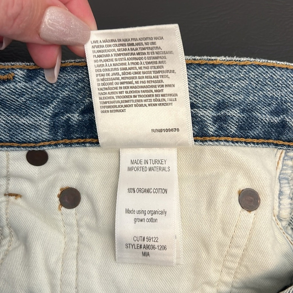 NWT Aritzia AGOLDE Mia Ripped Mid Rise Straight Leg Denim in Rule size 29 - Picture 10 of 11